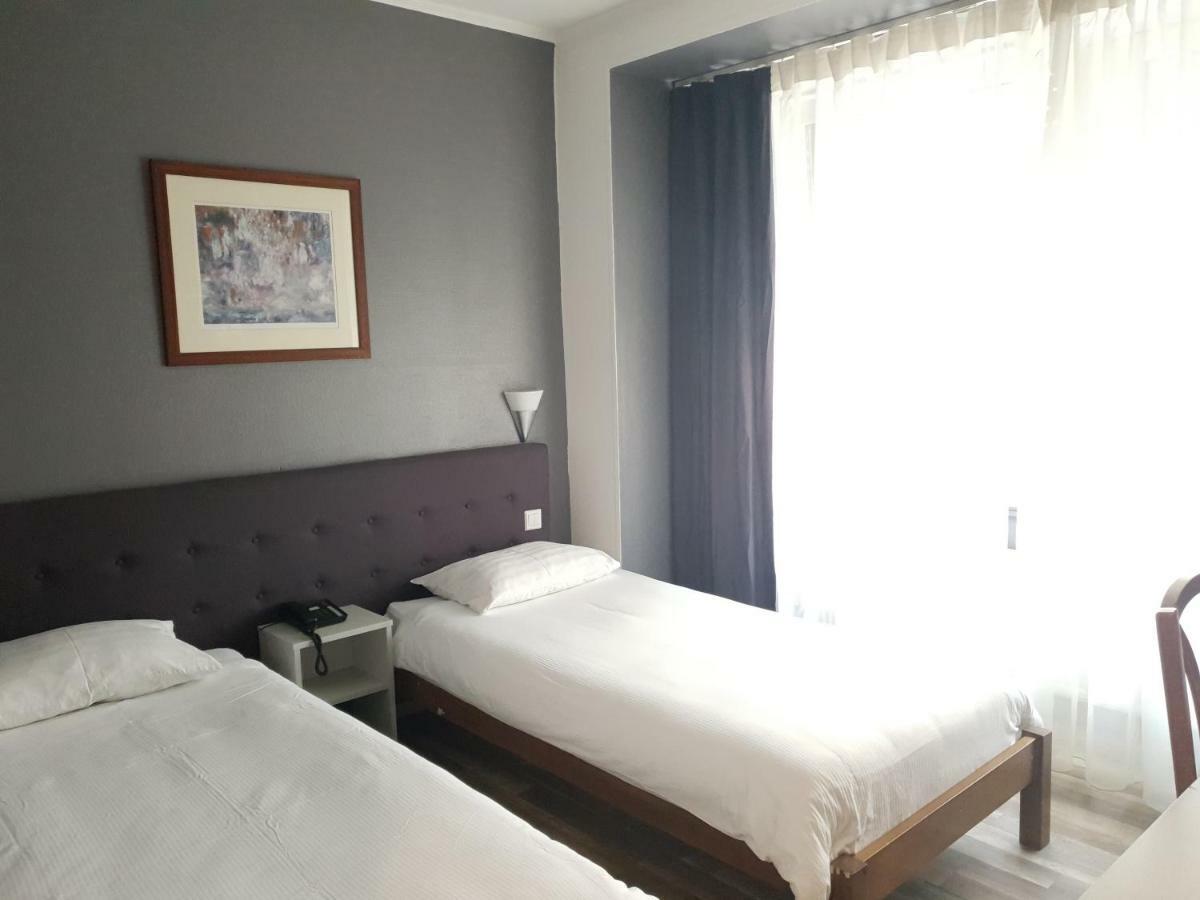 Yasha Hotel Люксембург Экстерьер фото